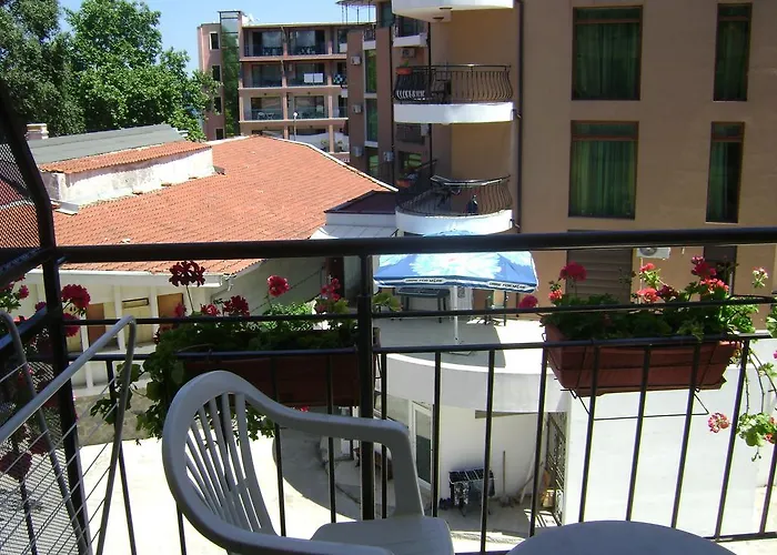 Kandrovi Hotel Sozopol