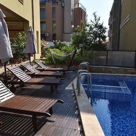 Hotel Kandrovi