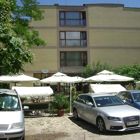 Hotel Kandrovi